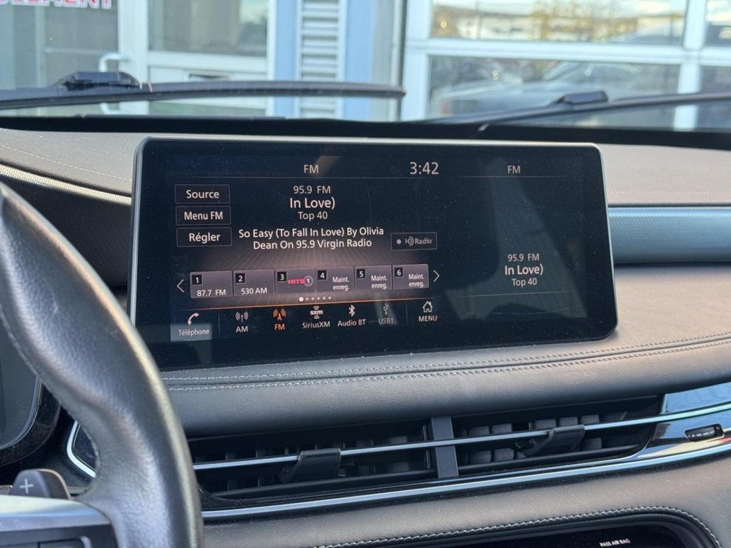 Infiniti QX60 LUXE Toit Panoramique Bas Kilométrage 2024 à Terrebonne, Québec - 13 - w1024h768px
