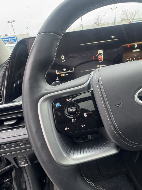 2025 Infiniti QX80 SENSORY in Terrebonne, Quebec - 13 - w1024h768px