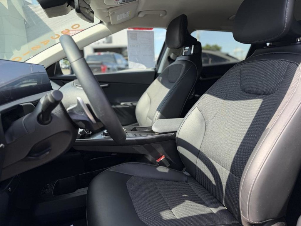 2024 Kia EV6 AWD LAND GPS CARPLAY in Terrebonne, Quebec - 9 - w1024h768px