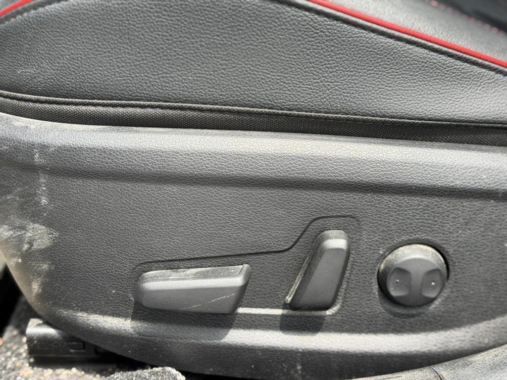 2022 Kia Forte GT Limited in Terrebonne, Quebec - 9 - w1024h768px