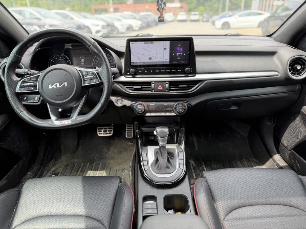 2022 Kia Forte GT Limited in Terrebonne, Quebec - 21 - w1024h768px