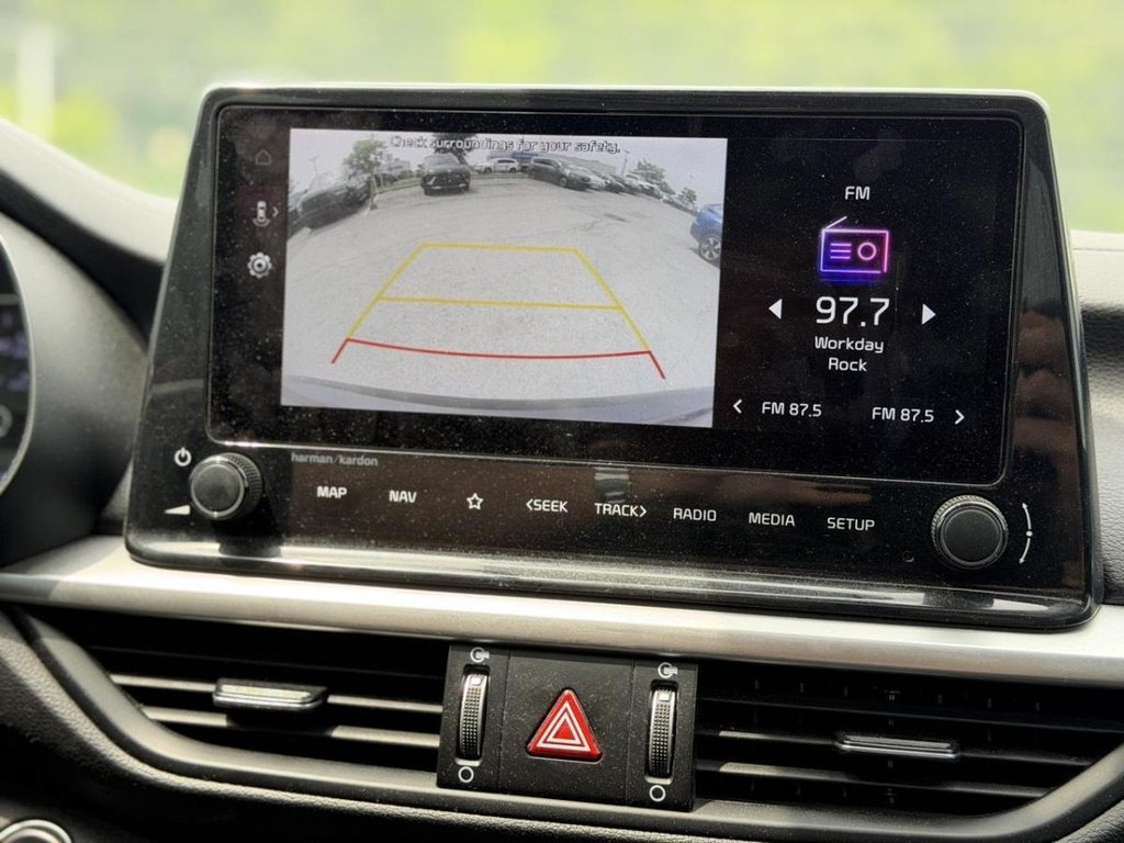 2022 Kia Forte GT Limited in Terrebonne, Quebec - 17 - w1024h768px