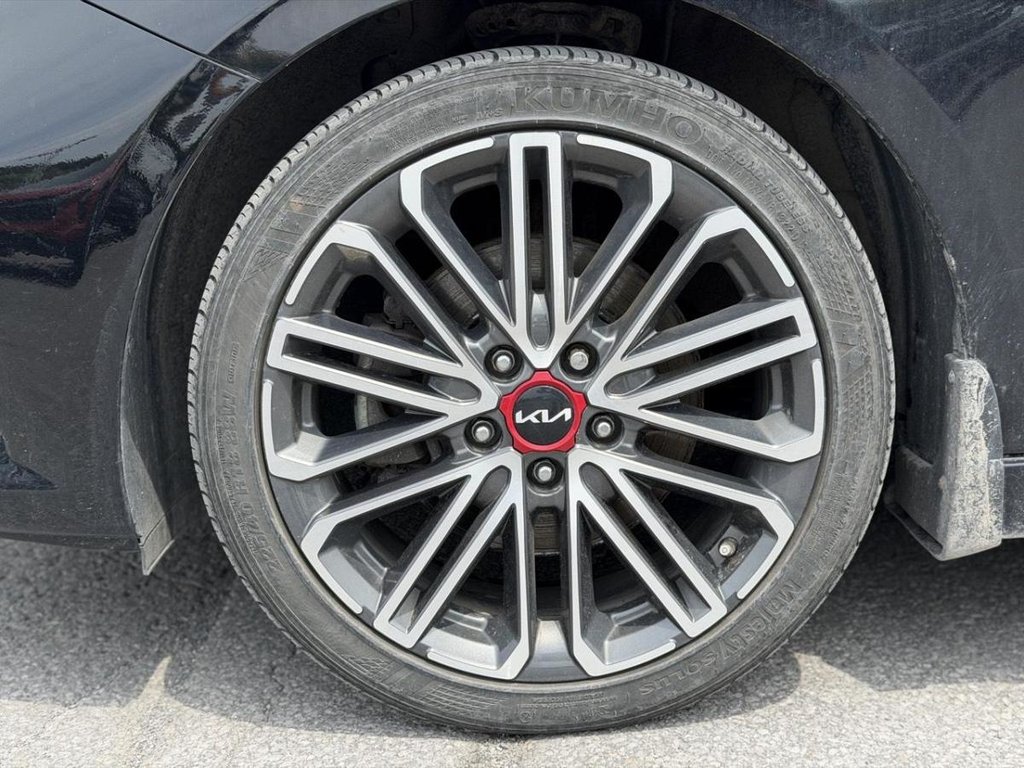 2022 Kia Forte GT Limited in Terrebonne, Quebec - 24 - w1024h768px