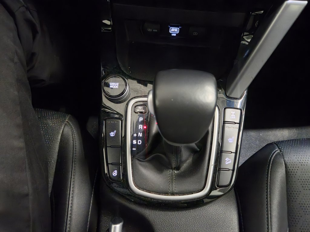 Kia Seltos EX AWD Cuir Toit Ouvrant Bas Kilométrage 2021 à Terrebonne, Québec - 17 - w1024h768px