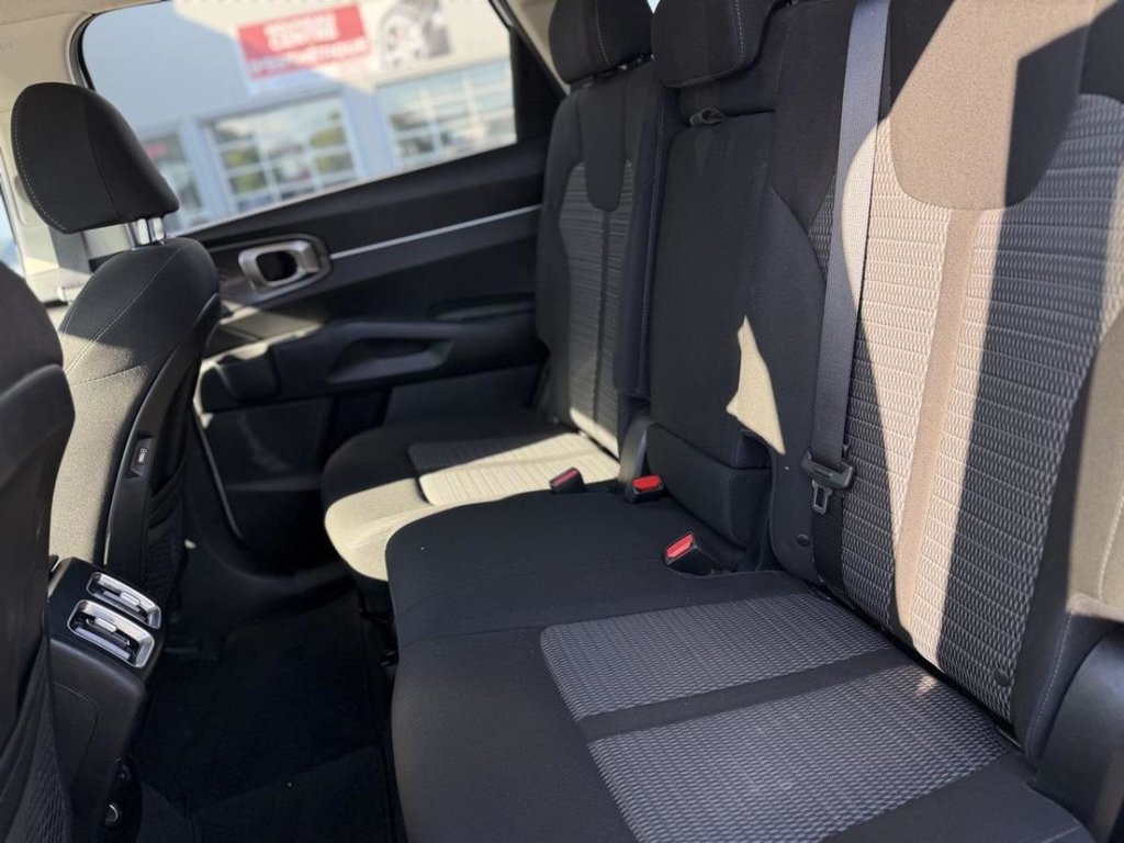 2021 Kia Sorento LX Premium AWD in Terrebonne, Quebec - 20 - w1024h768px
