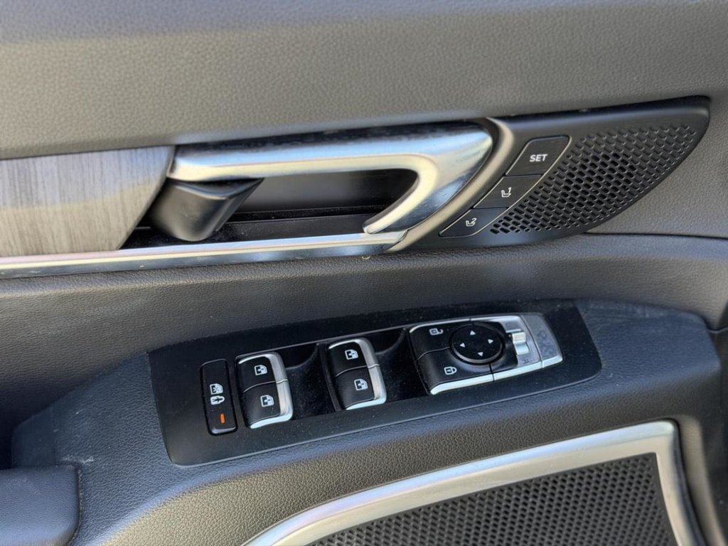 2023 Kia Telluride EX Toit Cuir Bas Kilométrage in Terrebonne, Quebec - 7 - w1024h768px