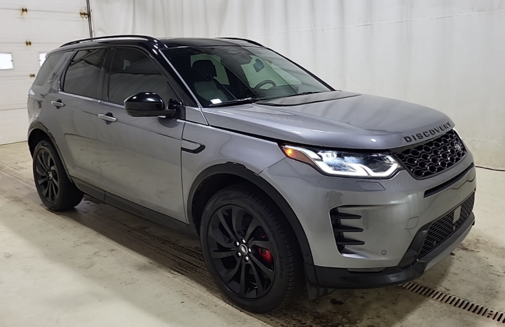 Land Rover Discovery Sport Dynamic SE Cuir Toit Mag 20 Pouces 2025 à Terrebonne, Québec - 1 - w1024h768px
