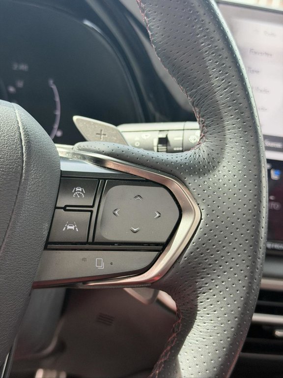 Lexus RX RX 500h F Sport 2 Bas Kilométrage 2023 à Terrebonne, Québec - 13 - w1024h768px