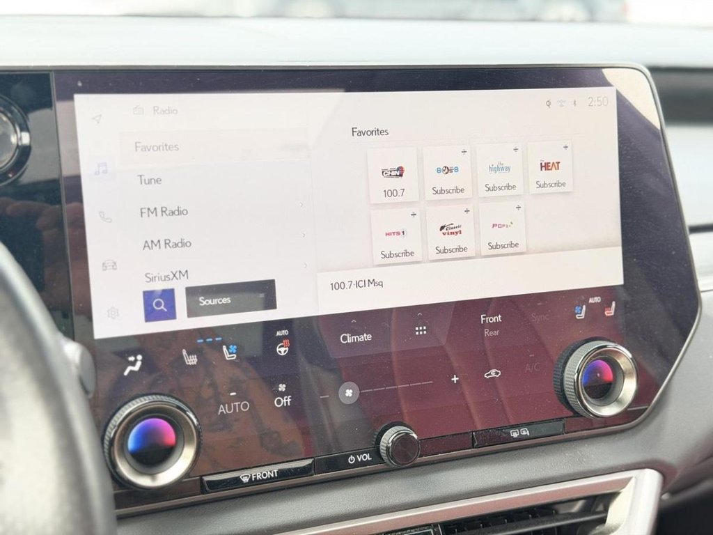 Lexus RX RX 500h F Sport 2 Bas Kilométrage 2023 à Terrebonne, Québec - 15 - w1024h768px