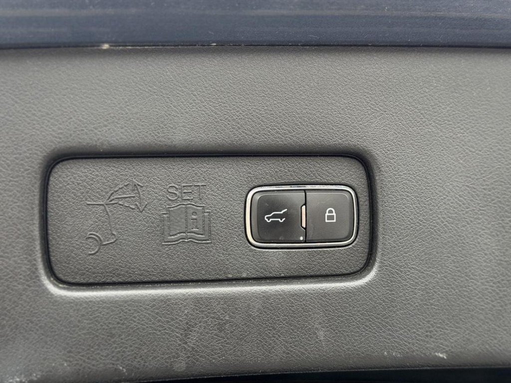 2020 Lincoln Aviator Reserve in Terrebonne, Quebec - 23 - w1024h768px