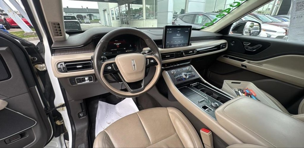 2022 Lincoln Aviator Reserve Cuir Toit Ouvrant 6 Passagers in Terrebonne, Quebec - 11 - w1024h768px
