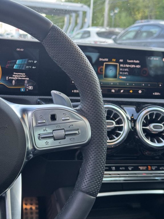 2020 Mercedes-Benz CLA AMG CLA 45 Bas Kilométrage in Terrebonne, Quebec - 13 - w1024h768px