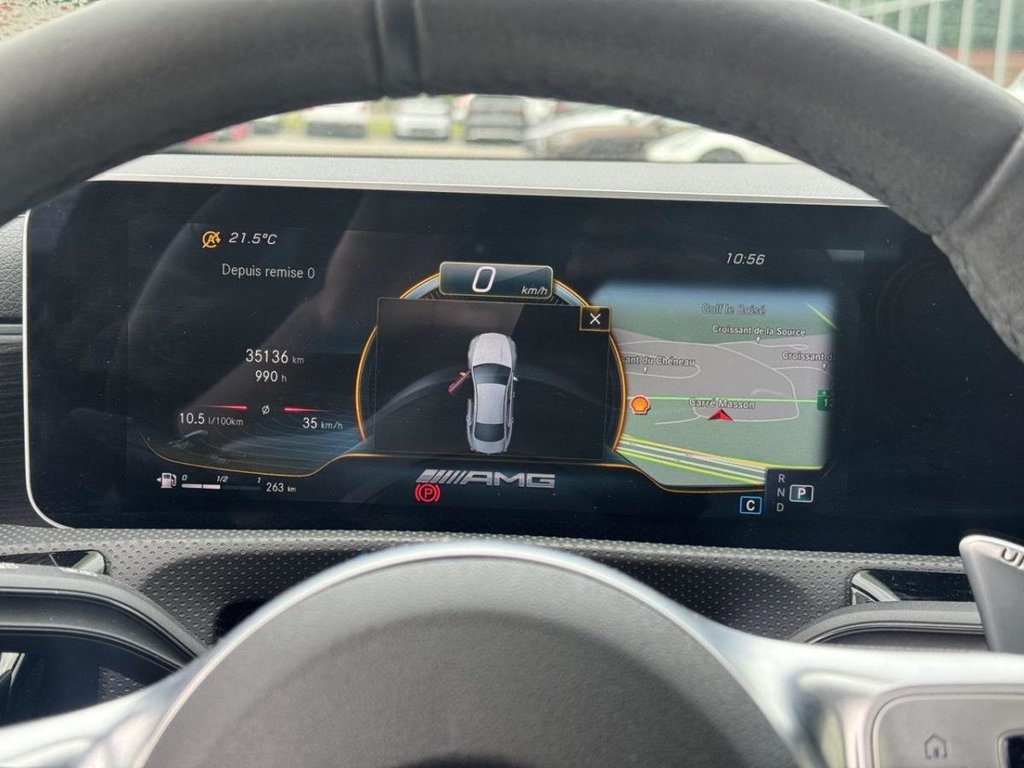 2020 Mercedes-Benz CLA AMG CLA 45 Intérieur Rouge Bas Kilométrage in Terrebonne, Quebec - 14 - w1024h768px