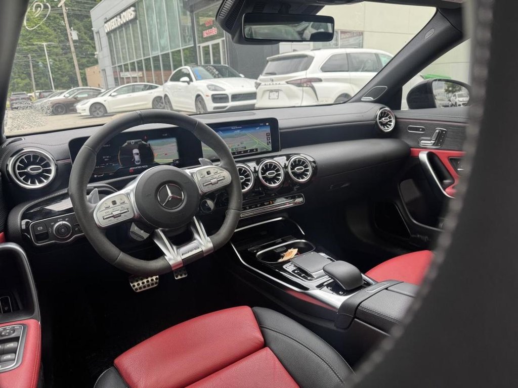 2020 Mercedes-Benz CLA AMG CLA 45 Intérieur Rouge Bas Kilométrage in Terrebonne, Quebec - 10 - w1024h768px
