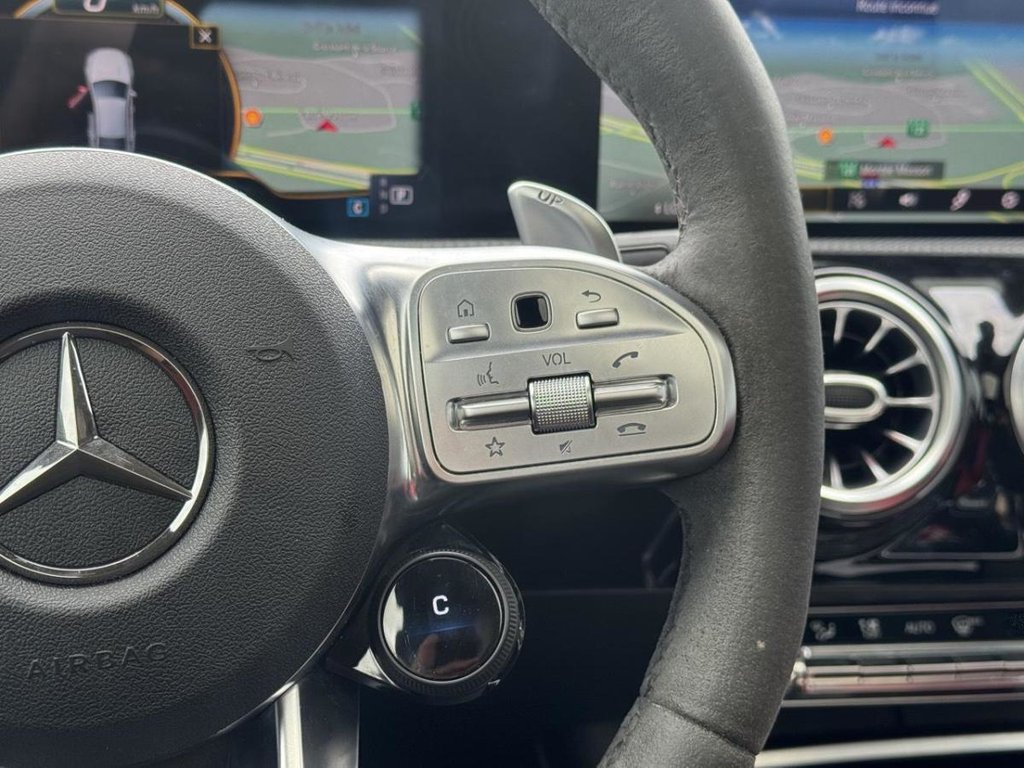 2020 Mercedes-Benz CLA AMG CLA 45 Intérieur Rouge Bas Kilométrage in Terrebonne, Quebec - 13 - w1024h768px