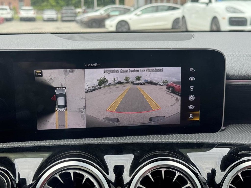 2020 Mercedes-Benz CLA AMG CLA 45 Intérieur Rouge Bas Kilométrage in Terrebonne, Quebec - 15 - w1024h768px