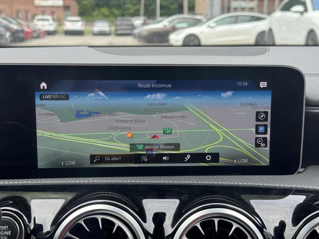 2020 Mercedes-Benz CLA AMG CLA 45 Intérieur Rouge Bas Kilométrage in Terrebonne, Quebec - 16 - w1024h768px