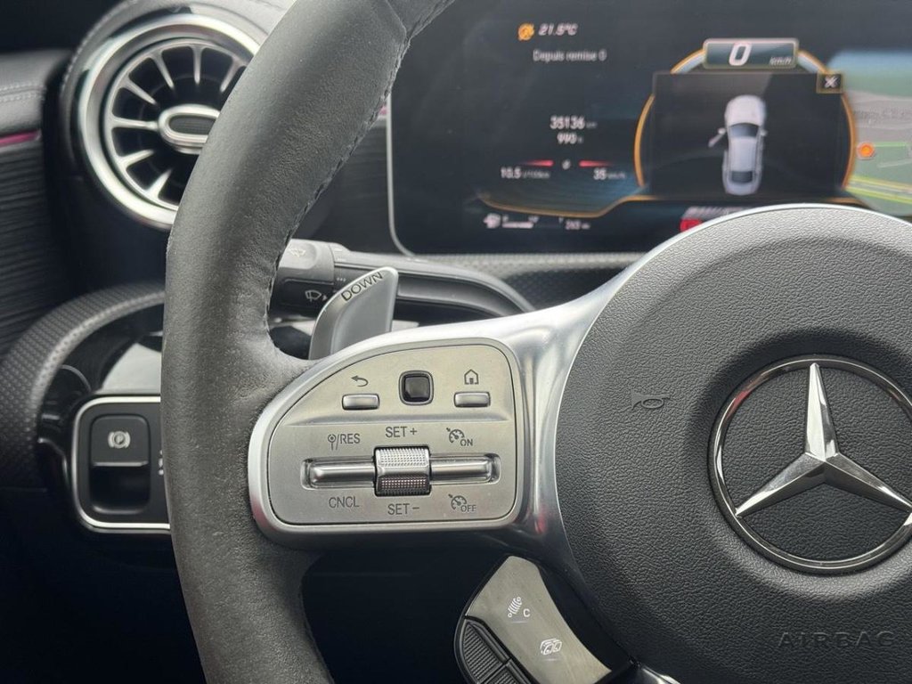2020 Mercedes-Benz CLA AMG CLA 45 Intérieur Rouge Bas Kilométrage in Terrebonne, Quebec - 12 - w1024h768px