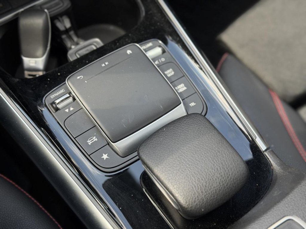 Mercedes-Benz GLA GLA 250 AMG Package Toit Panoramique 2021 à Terrebonne, Québec - 19 - w1024h768px