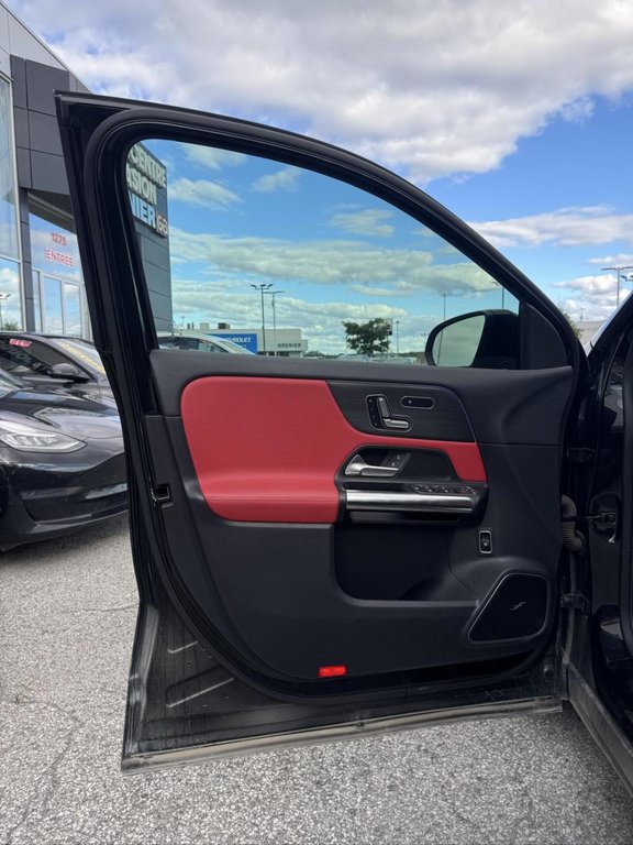 2021 Mercedes-Benz GLA AMG GLA 45 Toit Panoramique in Terrebonne, Quebec - 7 - w1024h768px