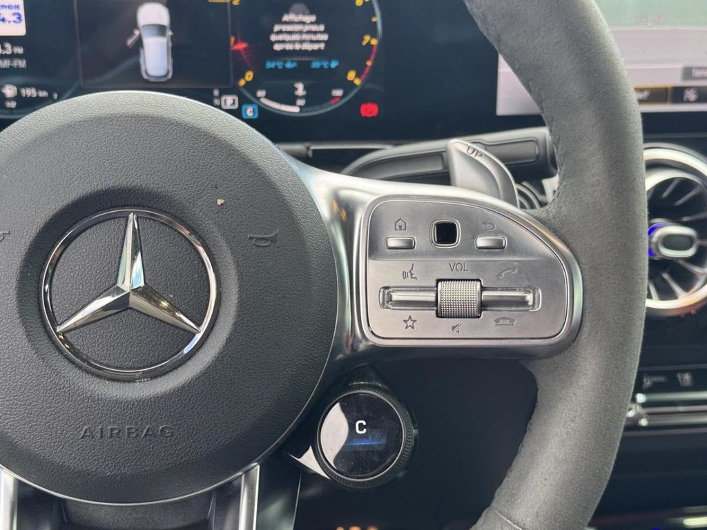 2021 Mercedes-Benz GLA AMG GLA 45 Toit Panoramique in Terrebonne, Quebec - 12 - w1024h768px
