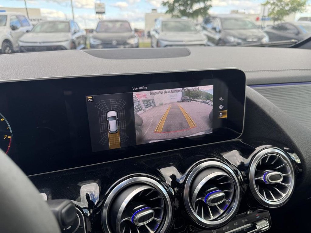 2021 Mercedes-Benz GLA AMG GLA 45 Toit Panoramique in Terrebonne, Quebec - 16 - w1024h768px