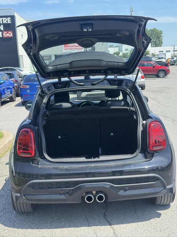MINI 3 Door Cooper S Toit Panoramique Bas Kilométrage 2022 à Terrebonne, Québec - 15 - w1024h768px