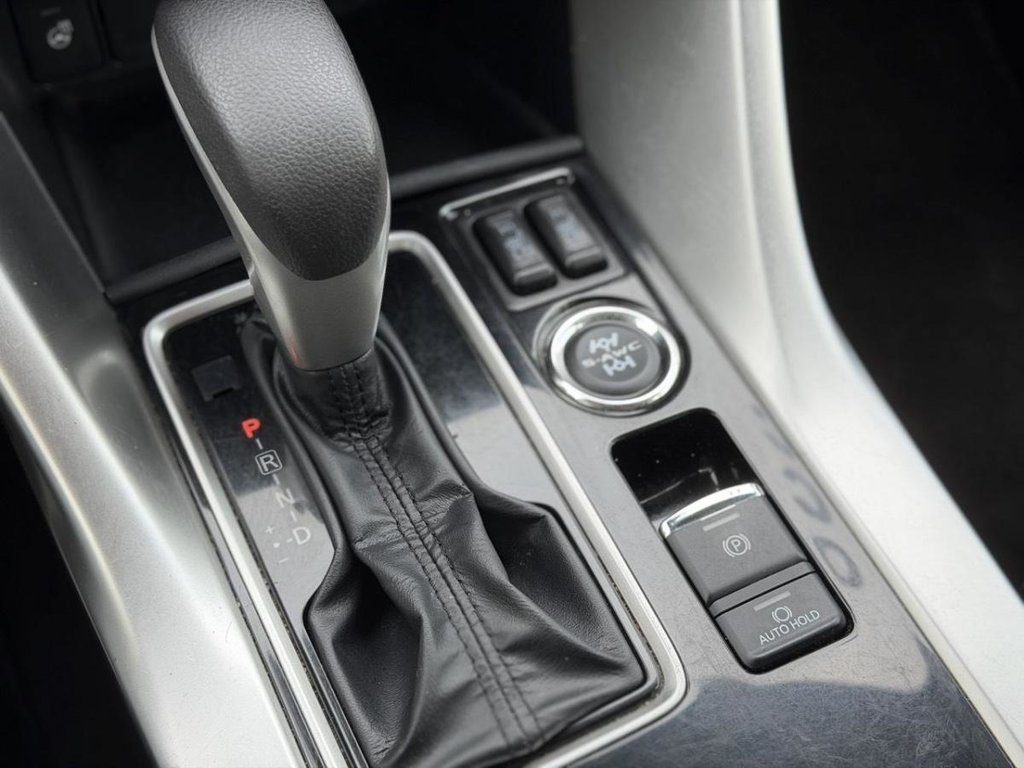 Mitsubishi Eclipse Cross SE AWD 2024 à Terrebonne, Québec - 16 - w1024h768px