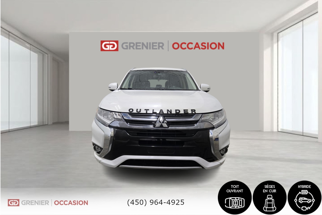 2018 Mitsubishi OUTLANDER PHEV SE Cuir Toit Ouvrant AWD in Terrebonne, Quebec - 2 - w1024h768px