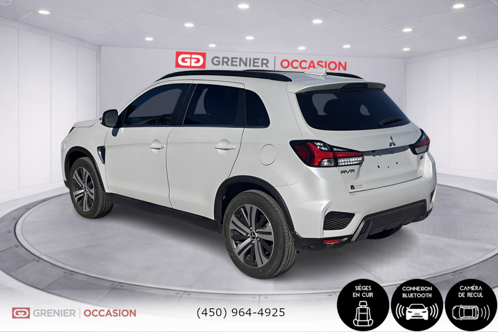 Mitsubishi RVR GT Cuir Toit Panoramique Bas Kilométrage 2022 à Terrebonne, Québec - 4 - w1024h768px