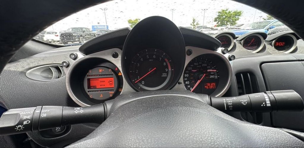 2016 Nissan 370Z Bas Kilométrage in Terrebonne, Quebec - 10 - w1024h768px