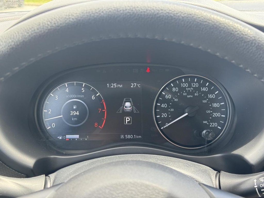 Nissan Kicks Play SV Camera de recul 2025 à Terrebonne, Québec - 13 - w1024h768px