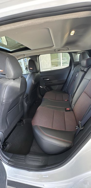 2025 Nissan Kicks SR Premium Cuir Toit Bas Kilo in Terrebonne, Quebec - 9 - w1024h768px
