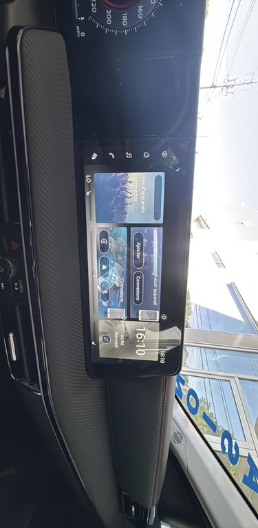 2025 Nissan Kicks SR Premium Cuir Toit Bas Kilo in Terrebonne, Quebec - 13 - w1024h768px