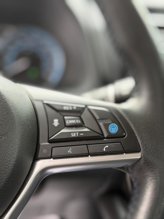 Nissan LEAF SV Plus Navigation Bas Kilométrage 2022 à Terrebonne, Québec - 12 - w1024h768px