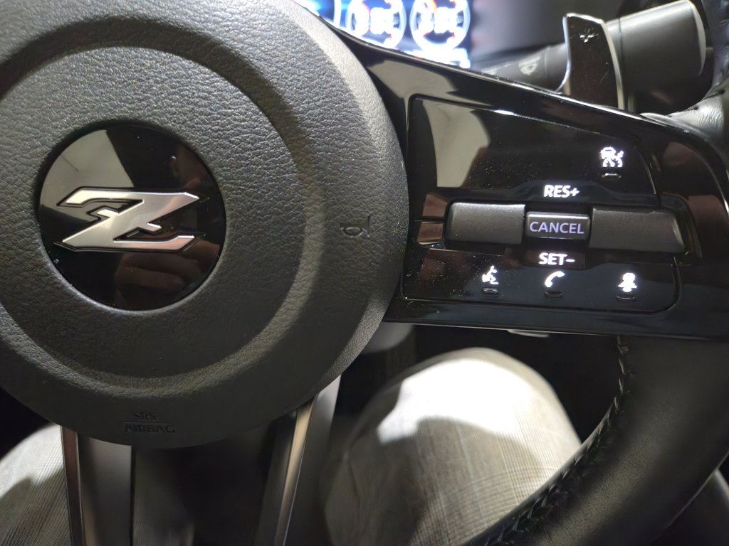 Nissan Z Performance Bose Bas Kilométrage 2023 à Terrebonne, Québec - 12 - w1024h768px