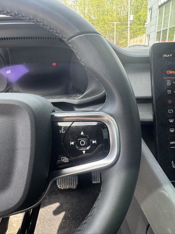 2022 Polestar 2 Long Range Dual Motor AWD in Terrebonne, Quebec - 12 - w1024h768px