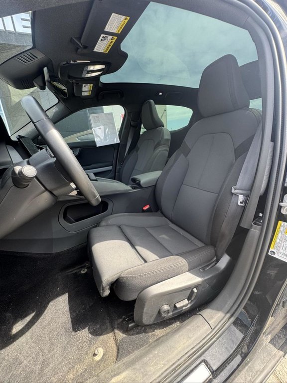 2022 Polestar 2 Long Range Dual Motor AWD in Terrebonne, Quebec - 8 - w1024h768px