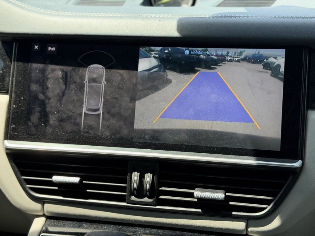 2019 Porsche Cayenne E-Hybrid Toit Panoramique Cuir in Terrebonne, Quebec - 17 - w1024h768px