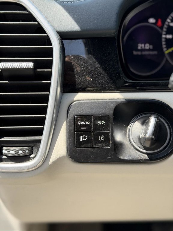 2019 Porsche Cayenne E-Hybrid Toit Panoramique Cuir in Terrebonne, Quebec - 11 - w1024h768px