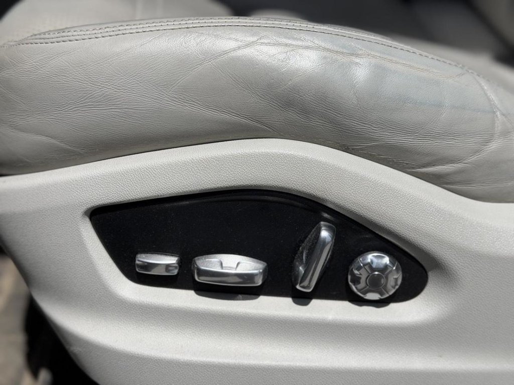 2019 Porsche Cayenne E-Hybrid Toit Panoramique Cuir in Terrebonne, Quebec - 8 - w1024h768px