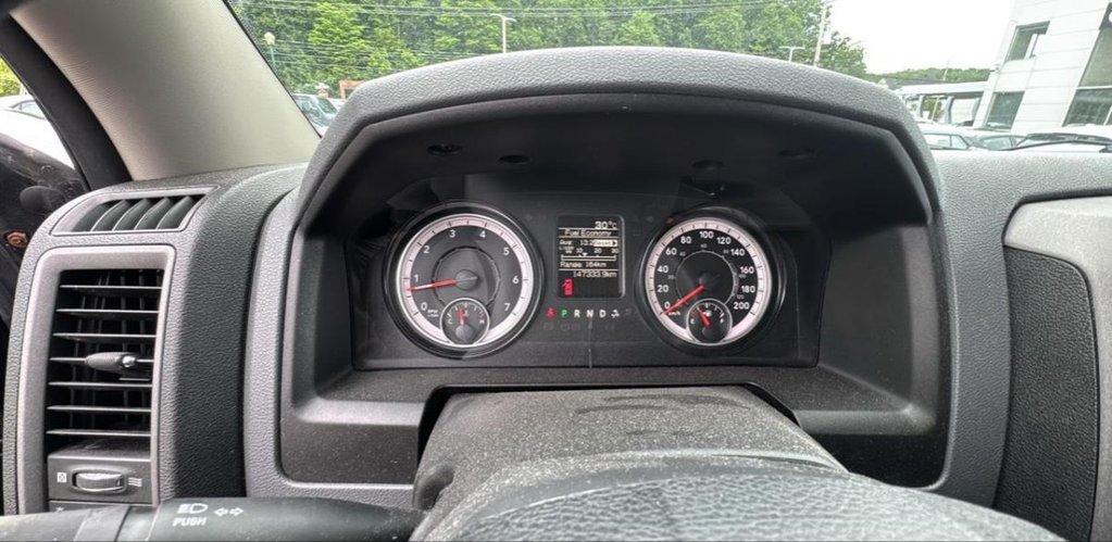 Ram 1500 Classic Express Crew Cab V6 2019 à Terrebonne, Québec - 13 - w1024h768px