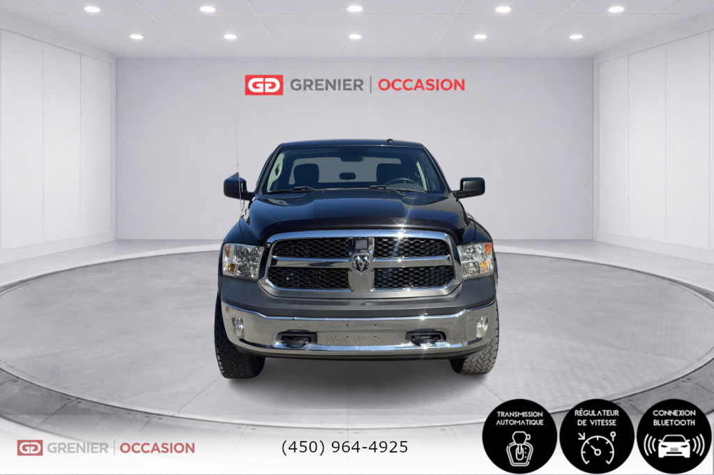 2017 Ram 1500 ST Crew Bas Kilométrage in Terrebonne, Quebec - 6 - w1024h768px