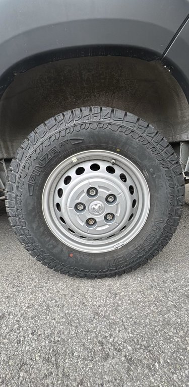Ram ProMaster 2500 Tradesman 2500 Hi Roof 2025 à Terrebonne, Québec - 15 - w1024h768px