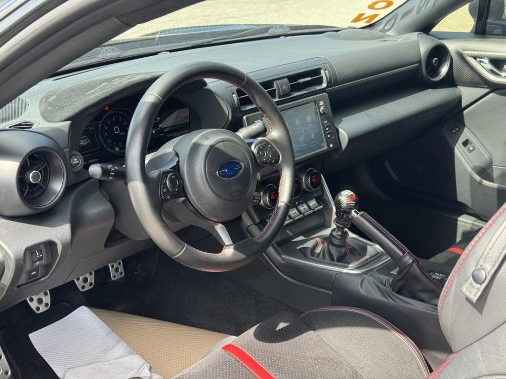 2022 Subaru BRZ Sport-tech in Terrebonne, Quebec - 10 - w1024h768px