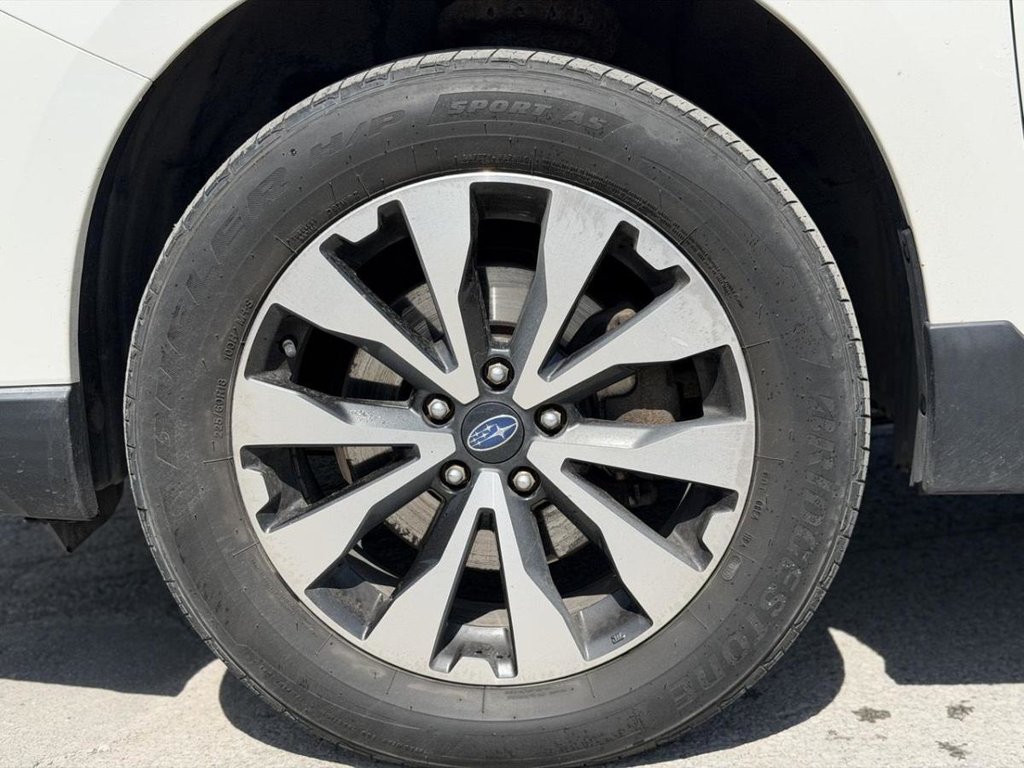 2017 Subaru Outback Limited Cuir Toit Panoramique Bas Kilométrage in Terrebonne, Quebec - 24 - w1024h768px