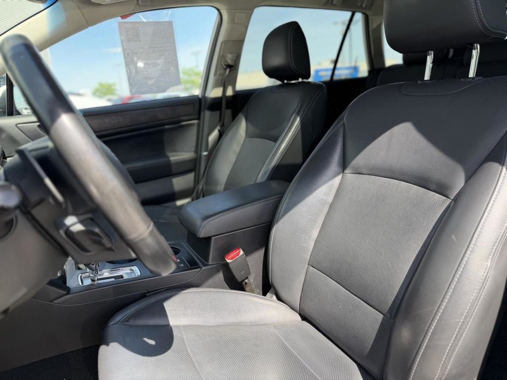 2017 Subaru Outback Limited Cuir Toit Panoramique Bas Kilométrage in Terrebonne, Quebec - 9 - w1024h768px