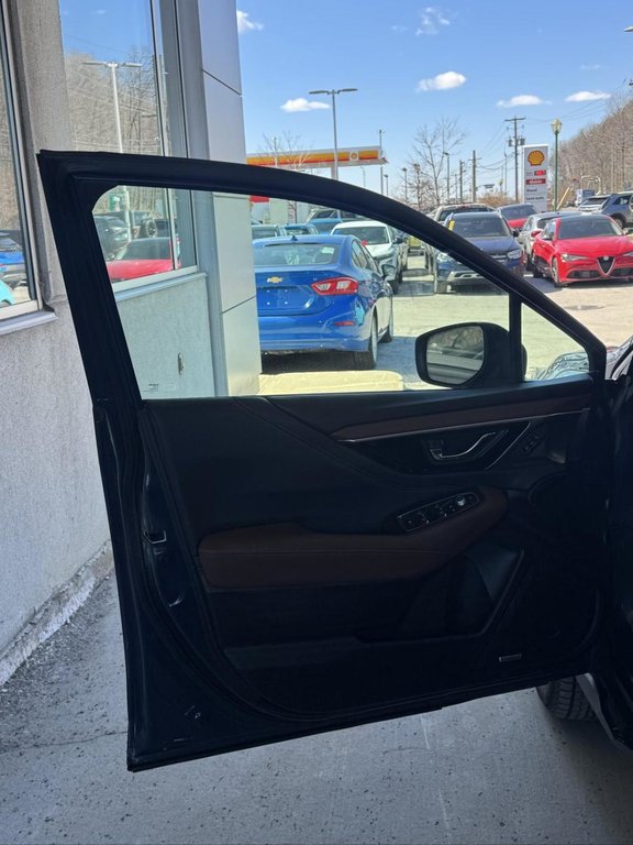 Subaru Outback Premier XT Cuir Toit 2024 à Terrebonne, Québec - 7 - w1024h768px