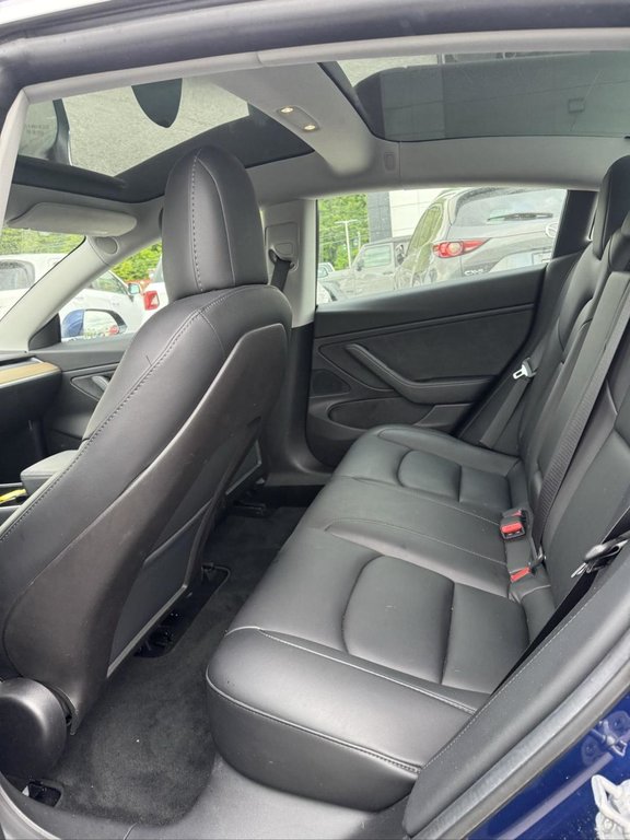 2019 Tesla Model 3 AWD Cuir Toit Vitré in Terrebonne, Quebec - 10 - w1024h768px
