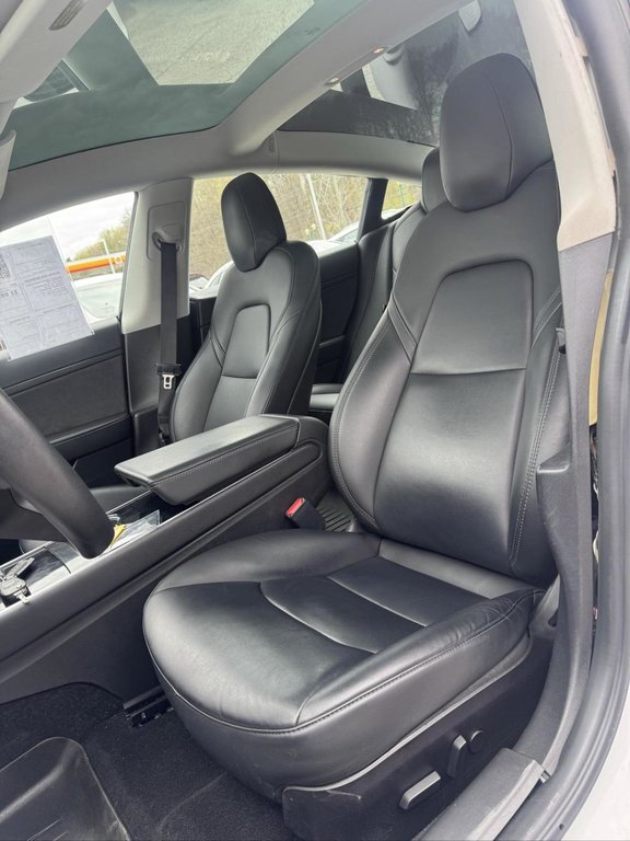 2020 Tesla Model 3 Standard Range Plus Bas Kilométrage in Terrebonne, Quebec - 8 - w1024h768px